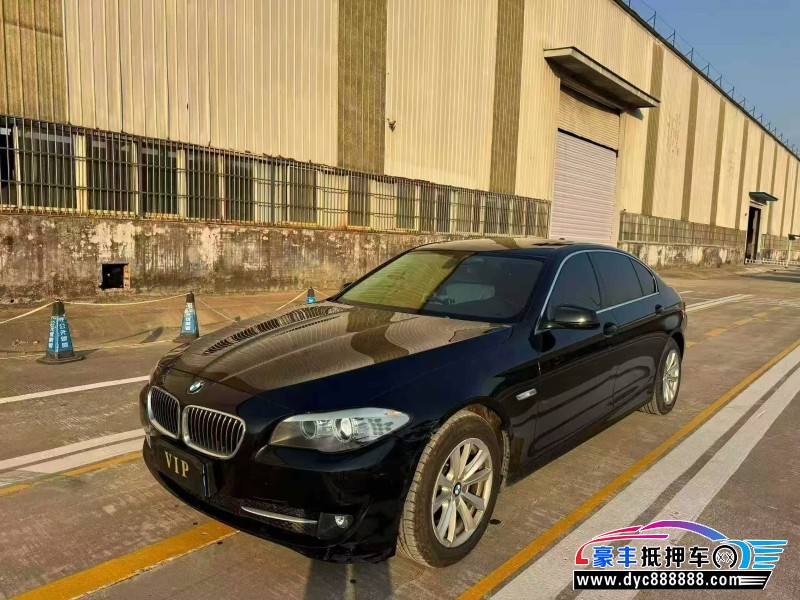 10年宝马5系轿车抵押车出售