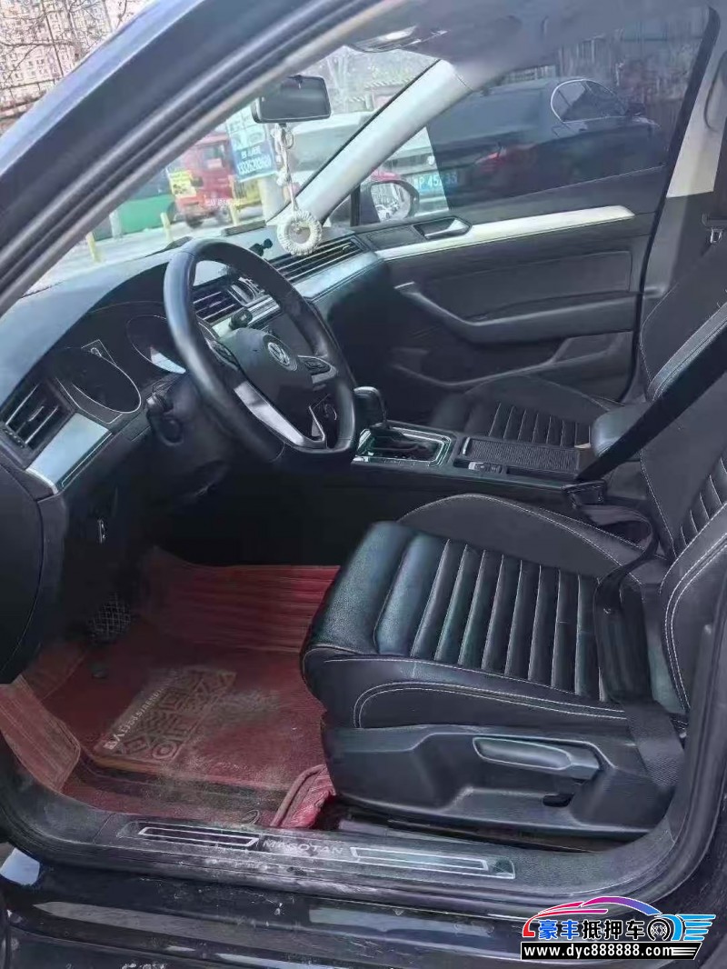 20年大众迈腾轿车抵押车出售