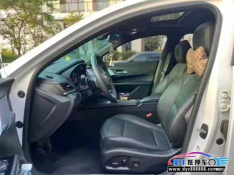 23年凯迪拉克CT4轿车抵押车出售