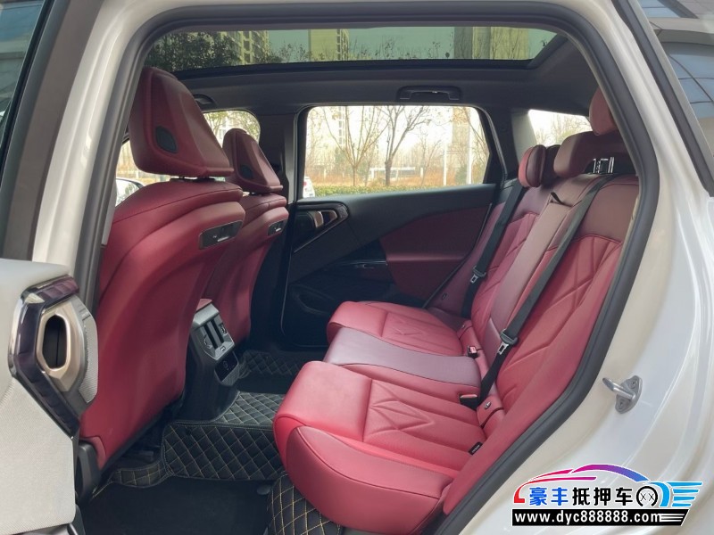 25年宝马X3轿车抵押车出售