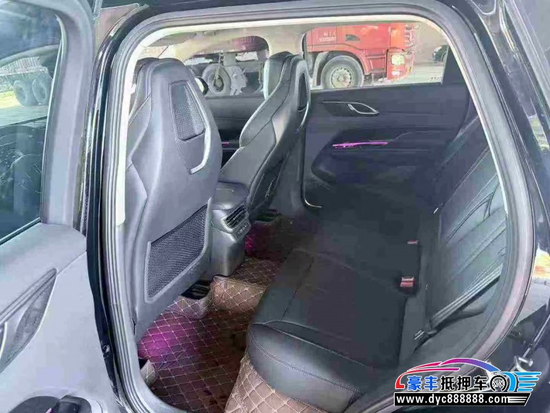 24年红旗HS3轿车抵押车出售