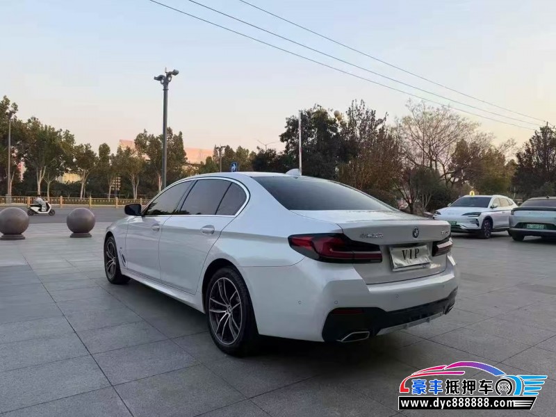 23年宝马5系轿车抵押车出售