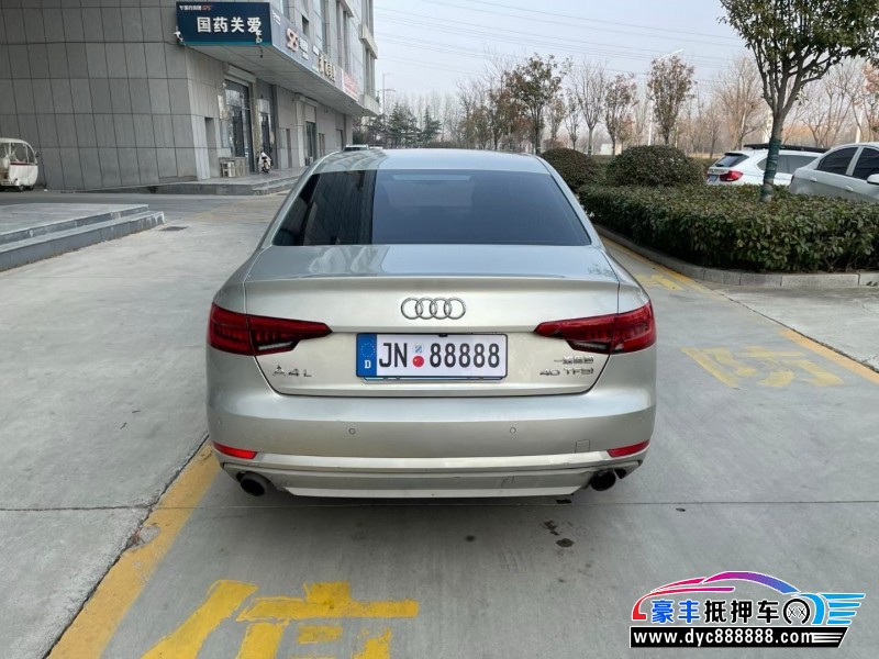 17年奥迪A4L轿车抵押车出售