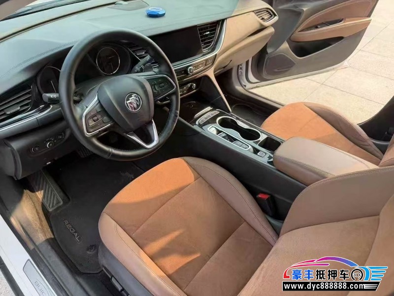 21年别克君威轿车抵押车出售