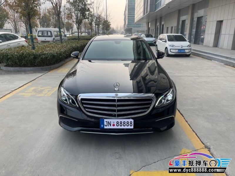 18年奔驰E轿车抵押车出售