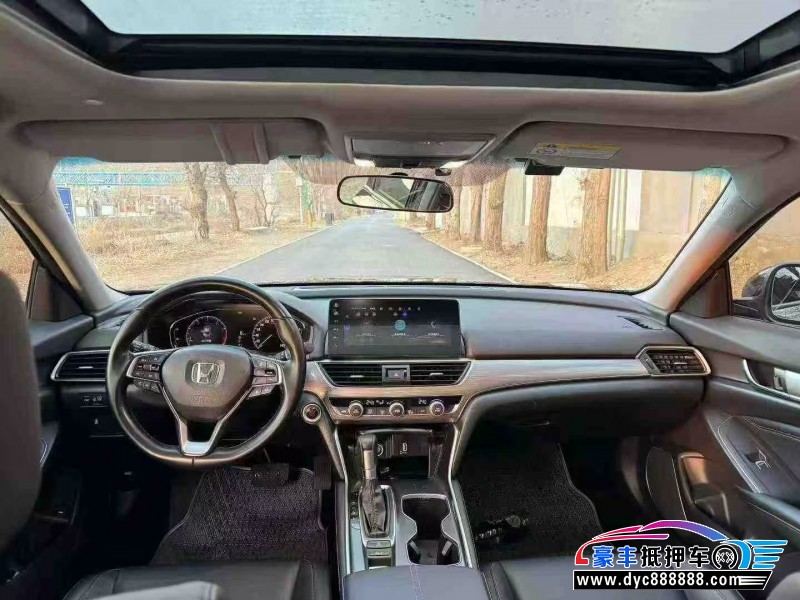 22年本田雅阁轿车抵押车出售