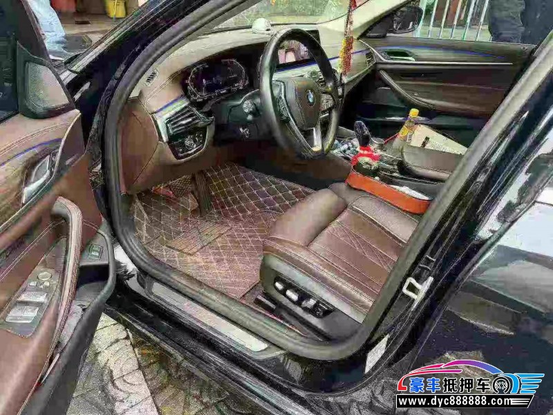 20年宝马5系轿车抵押车出售