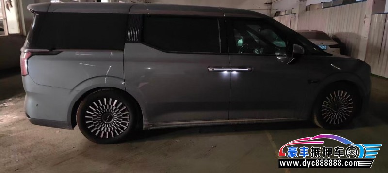 24年极氪009轿车抵押车出售