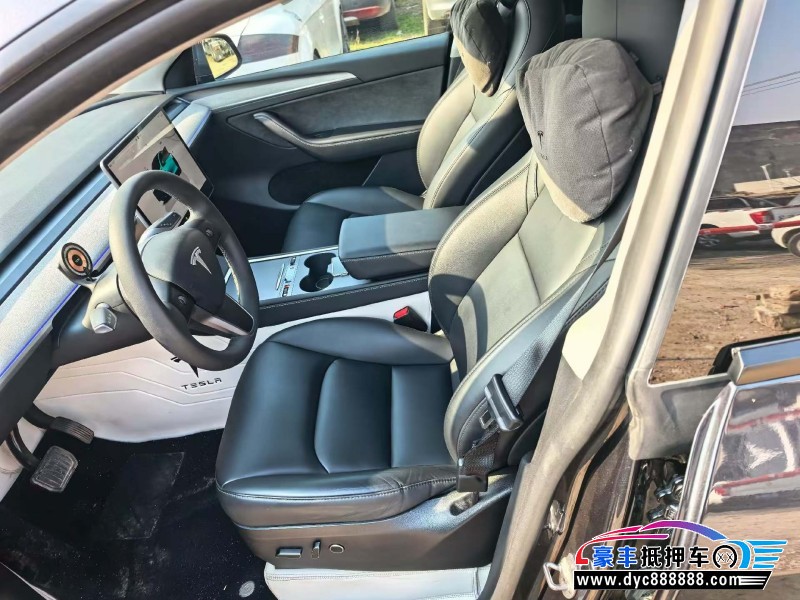 24年特斯拉Model YSUV抵押车出售