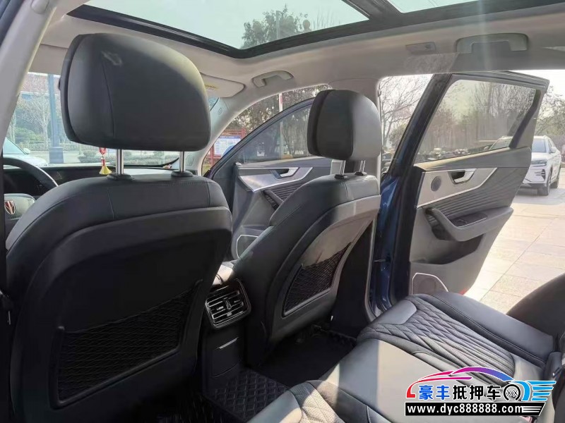 23年红旗HS5轿车抵押车出售