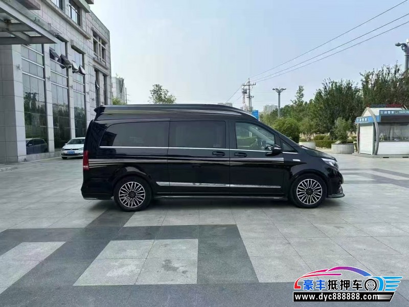 19年奔驰V轿车抵押车出售