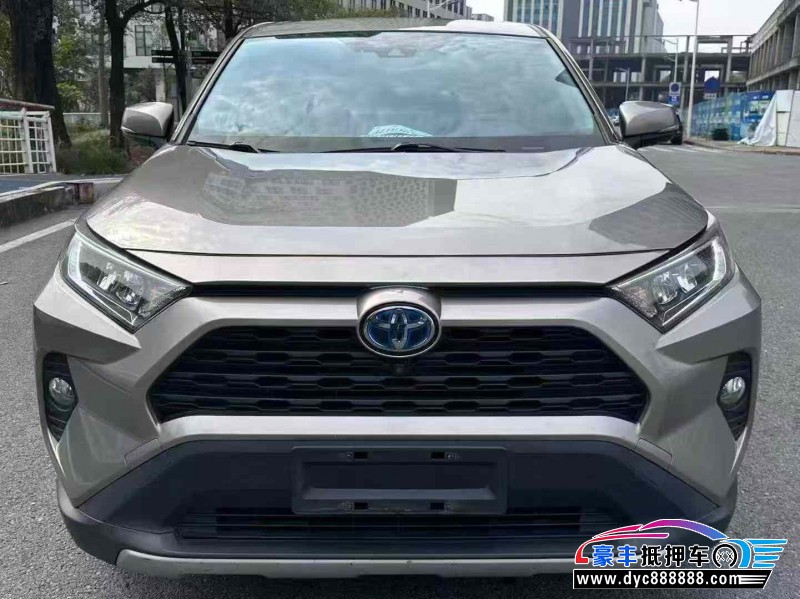 21年丰田RAV4轿车抵押车出售