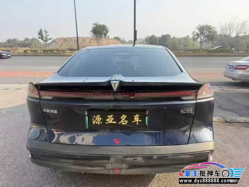 22年长安深蓝SL03轿车抵押车出售