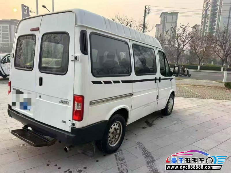 18年江铃特顺轿车抵押车出售