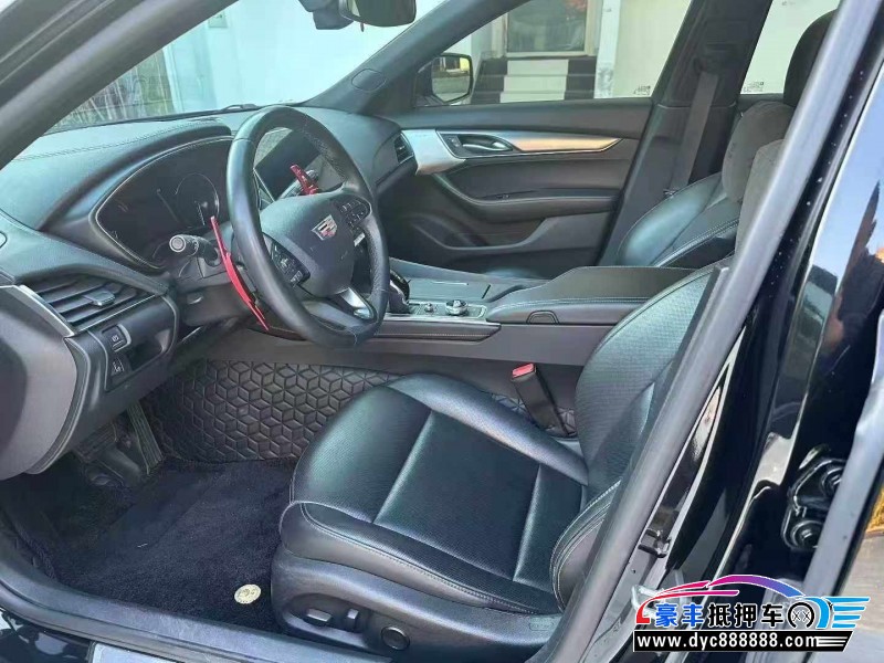 21年凯迪拉克CT5轿车抵押车出售