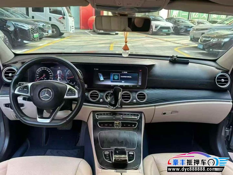 18年奔驰E轿车抵押车出售