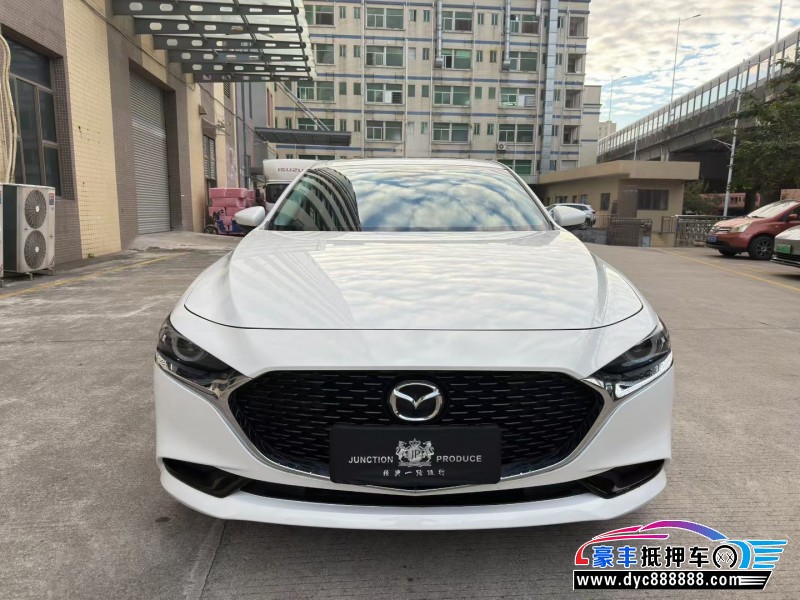 抵押车出售23年马自达昂克赛拉轿车