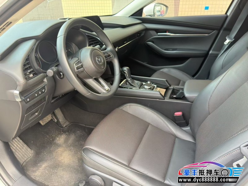 23年马自达昂克赛拉轿车抵押车出售