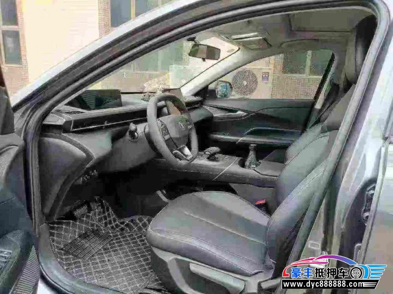 25年长安逸动轿车抵押车出售