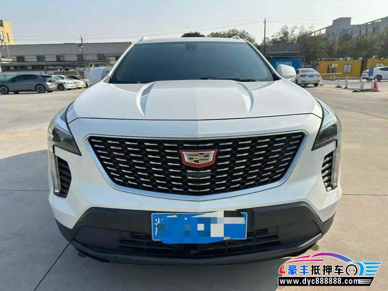 抵押车出售19年凯迪拉克XT4轿车