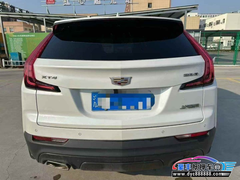 19年凯迪拉克XT4轿车抵押车出售