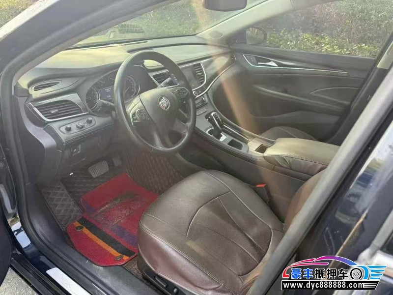 22年别克君越轿车抵押车出售