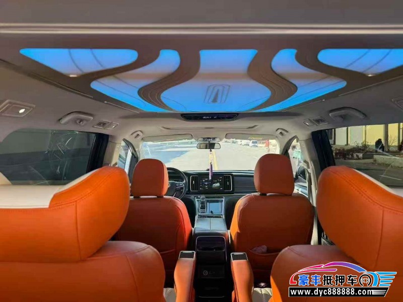 21年传祺M8轿车抵押车出售