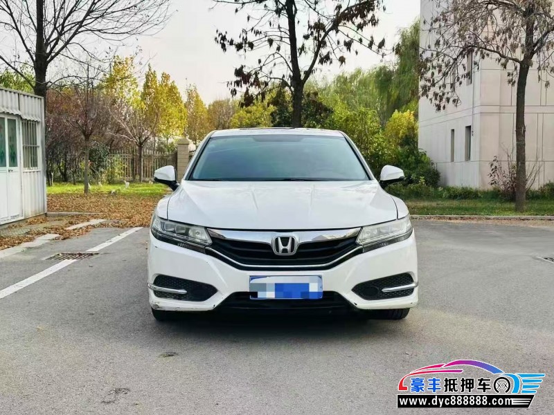 17年本田思铂睿轿车抵押车出售