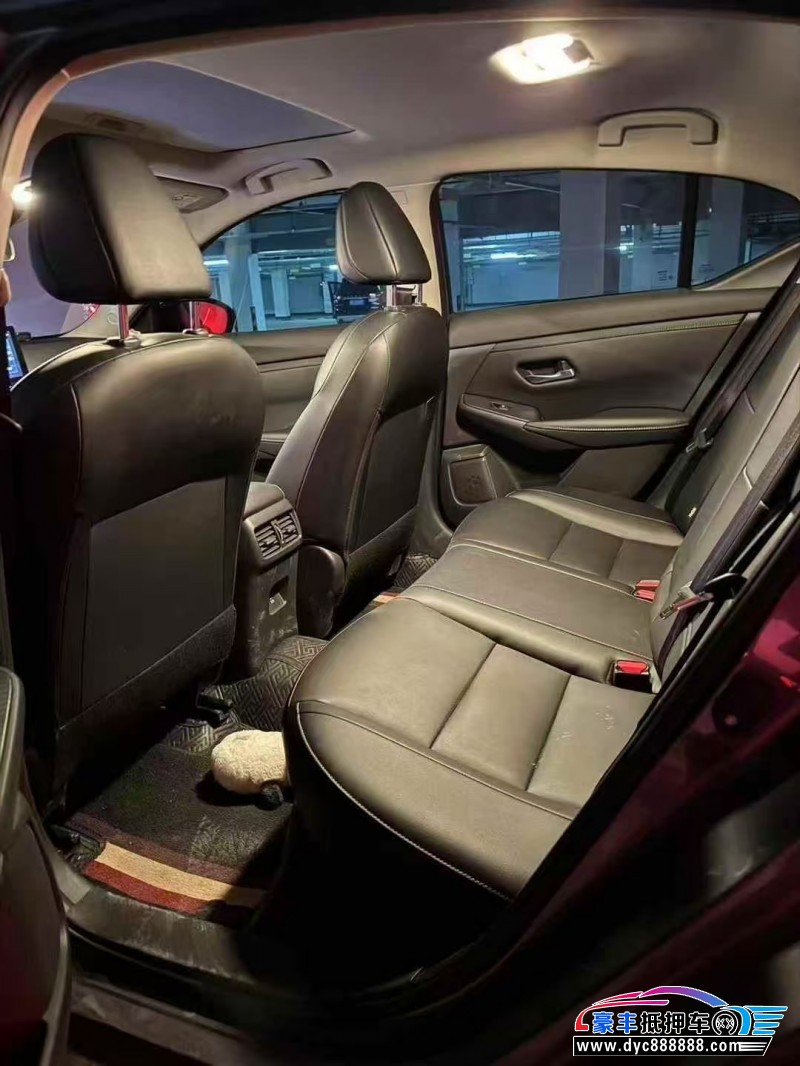 24年日产轩逸轿车抵押车出售