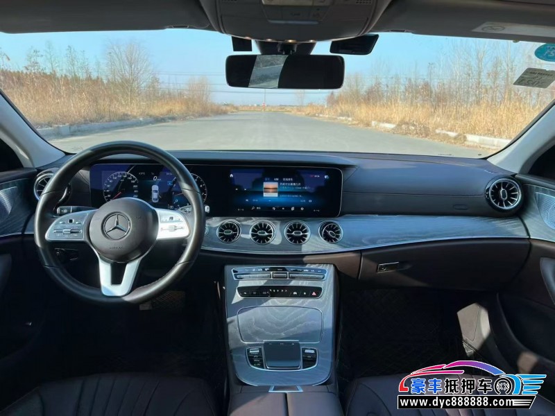 21年奔驰CLS轿车抵押车出售