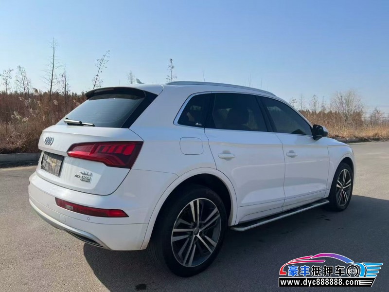 20年奥迪Q5轿车抵押车出售