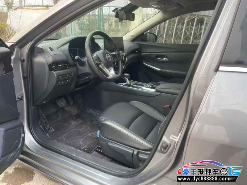 24年日产轩逸轿车抵押车出售