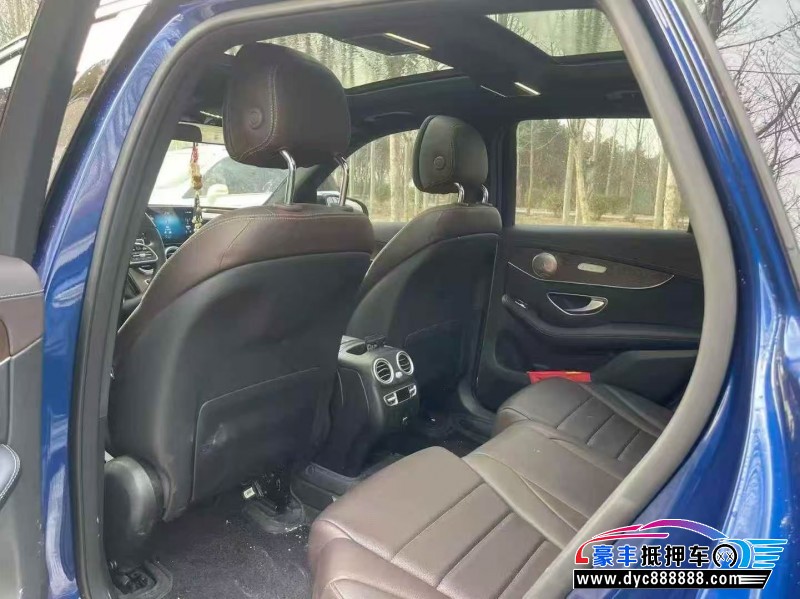 22年奔驰GLC轿车抵押车出售