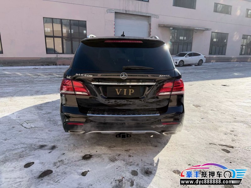 18年奔驰GLE轿车抵押车出售