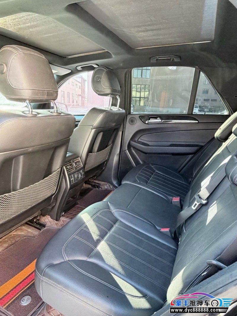 18年奔驰GLE轿车抵押车出售