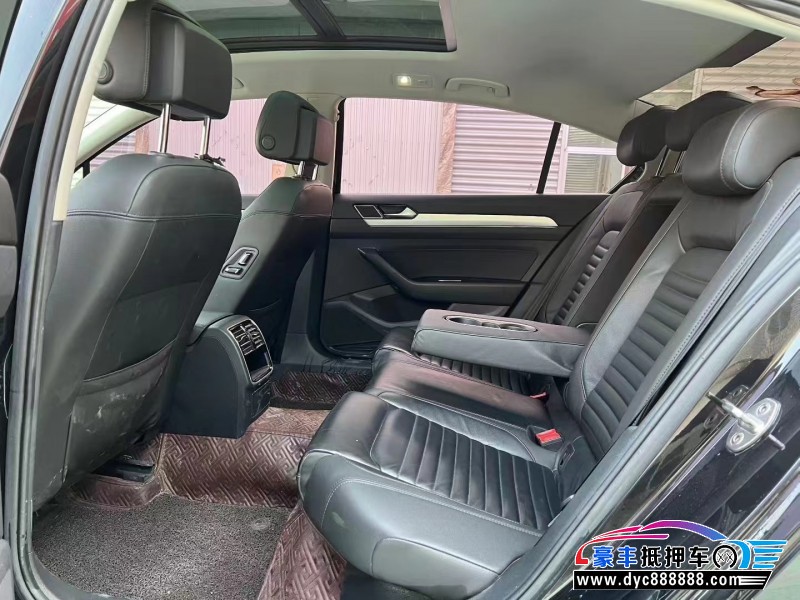 19年大众迈腾轿车抵押车出售