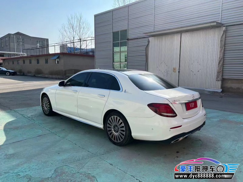 20年奔驰E轿车抵押车出售