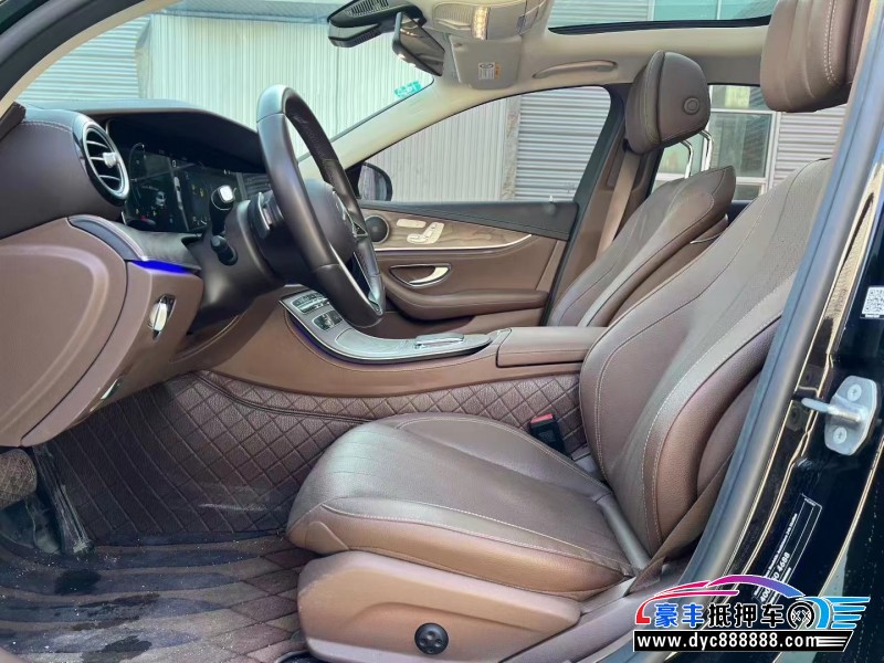 22年奔驰E轿车抵押车出售