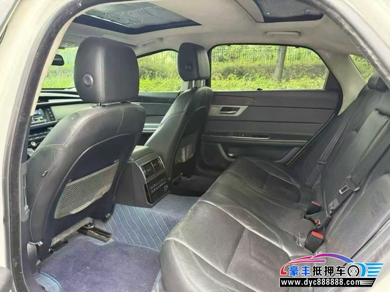 18年捷豹XFL轿车抵押车出售