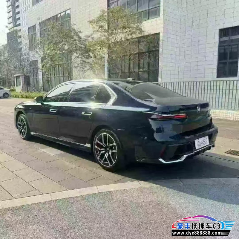 23年宝马7系轿车抵押车出售