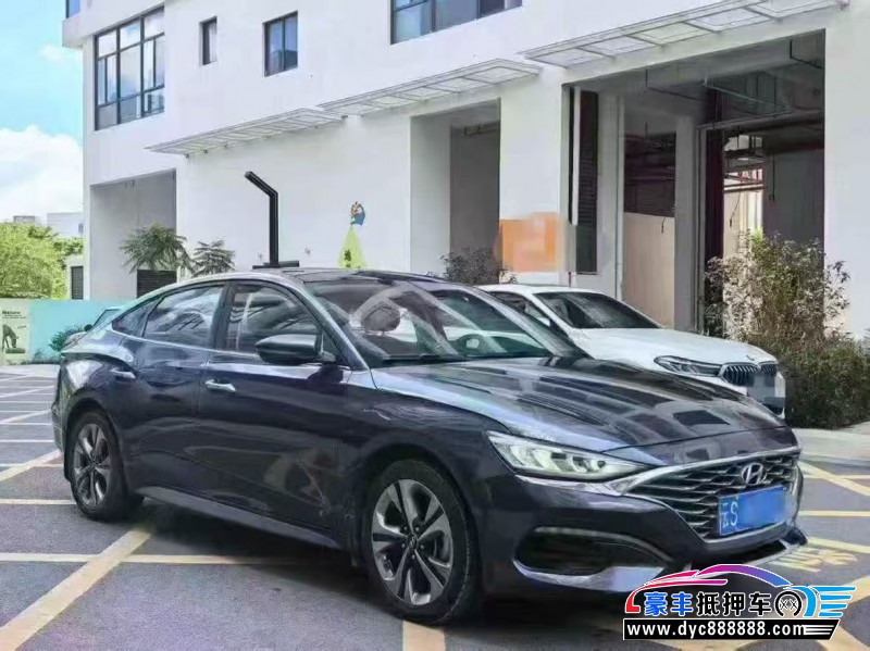 20年现代菲斯塔轿车抵押车出售