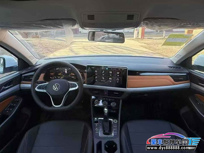 25年大众宝来轿车抵押车出售