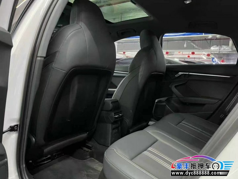 24年奥迪A3轿车抵押车出售