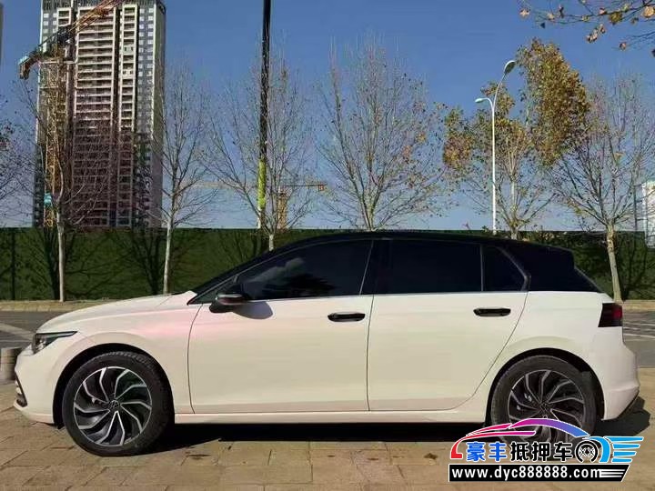 22年大众高尔夫轿车抵押车出售