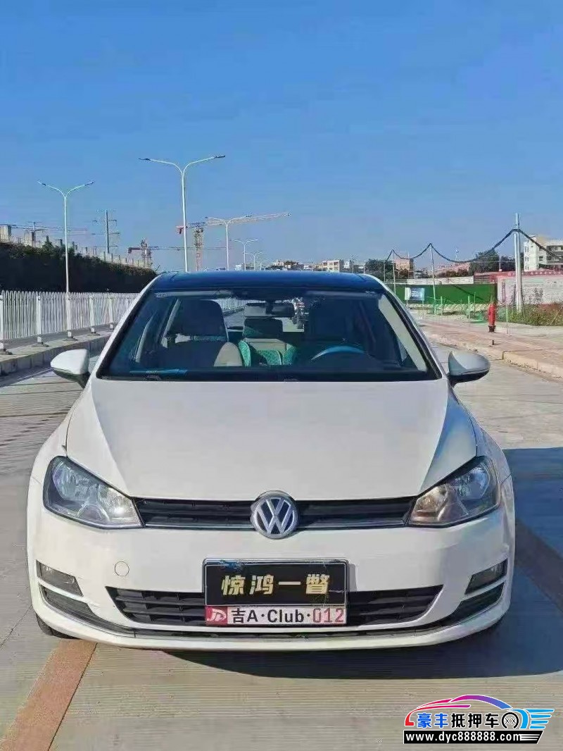 15年大众高尔夫轿车抵押车出售