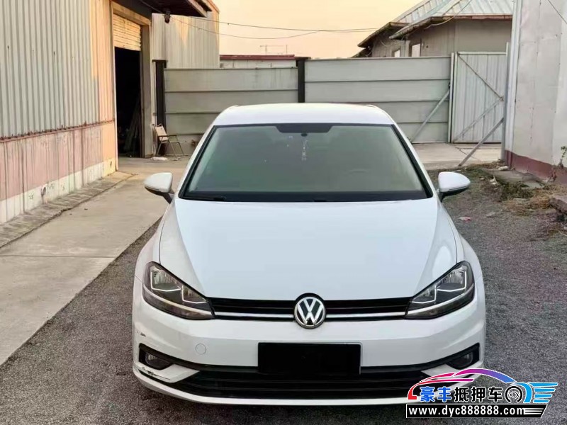 19年大众高尔夫轿车抵押车出售