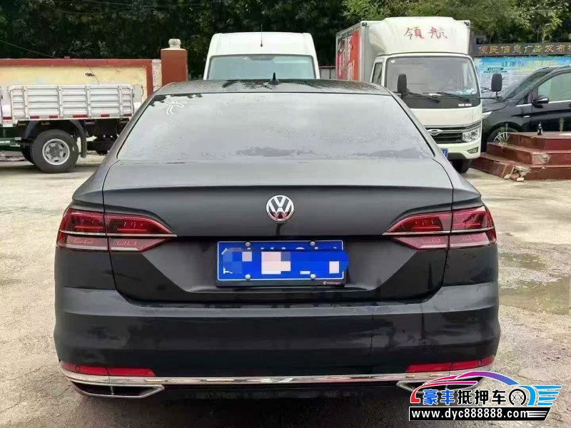 20年大众辉昂轿车抵押车出售