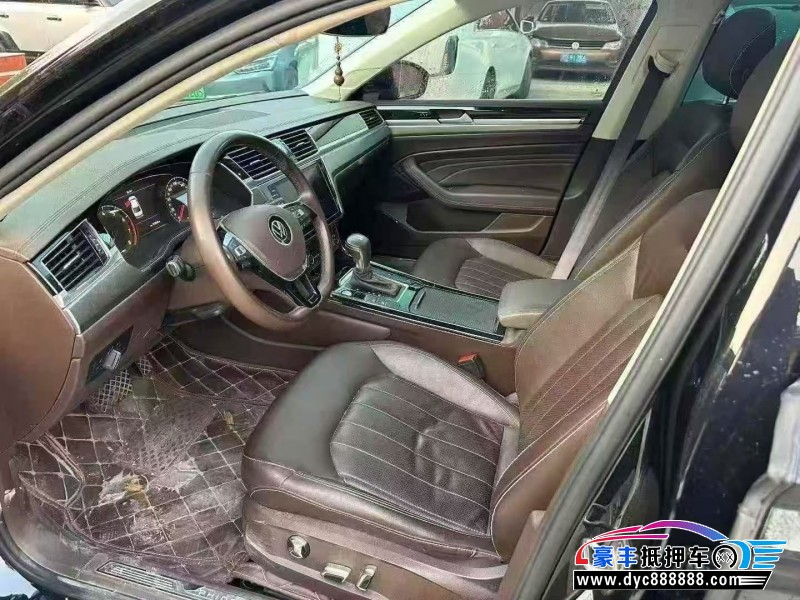 23年大众辉昂轿车抵押车出售