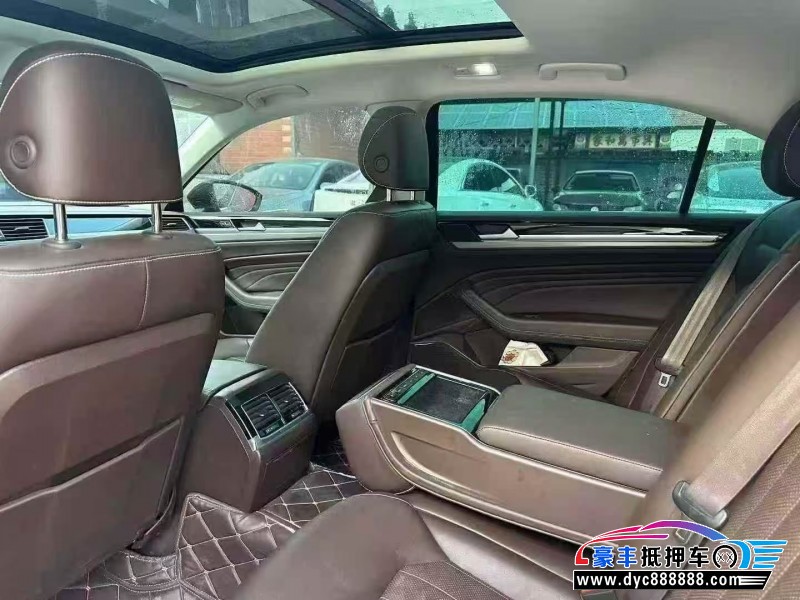 23年大众辉昂轿车抵押车出售