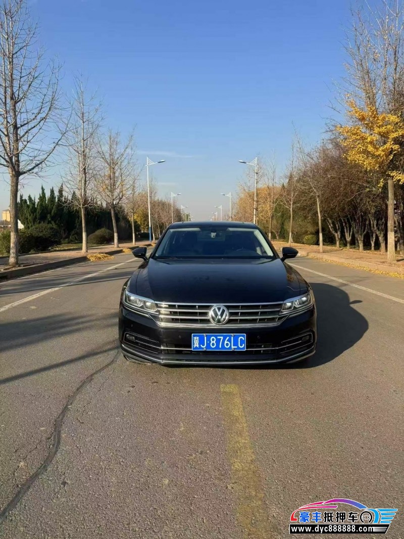 抵押车出售18年大众辉昂轿车